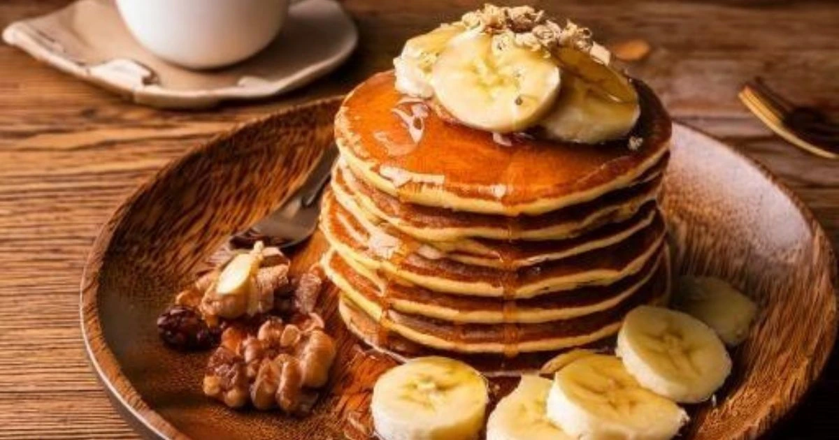 Gluten-Free Banana Oatmeal Pancakes